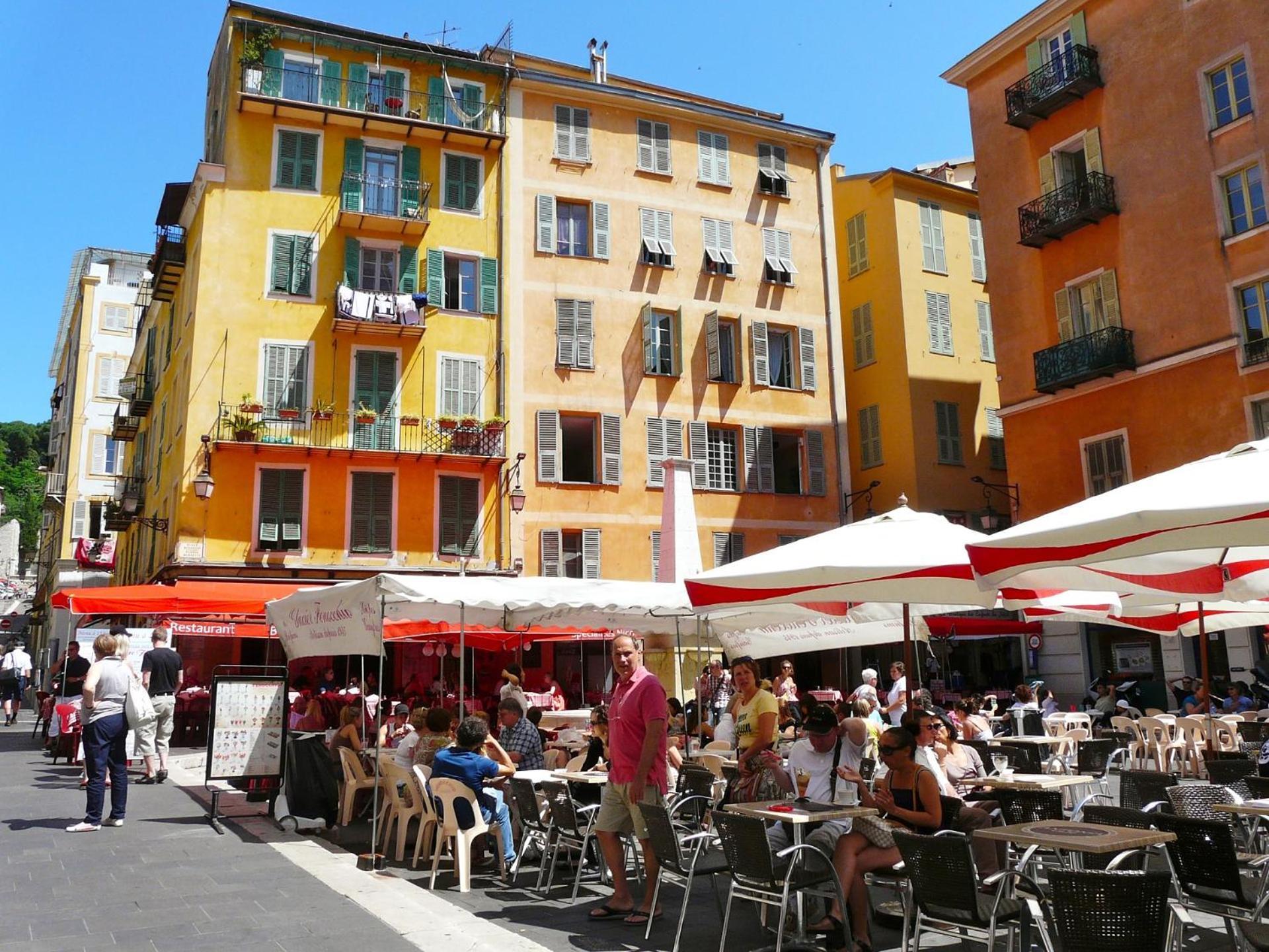 Apartment 2 Chambres, Balcons, Vue Imprenable, Climatisation - Palace Bleu